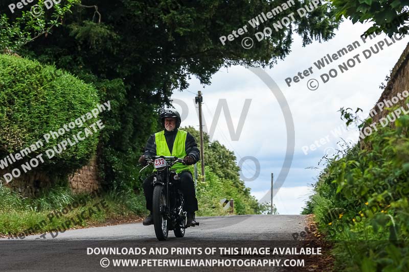 Vintage motorcycle club;eventdigitalimages;no limits trackdays;peter wileman photography;vintage motocycles;vmcc banbury run photographs